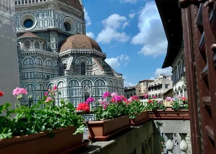 Couette-café Di Piazza Del Duomo