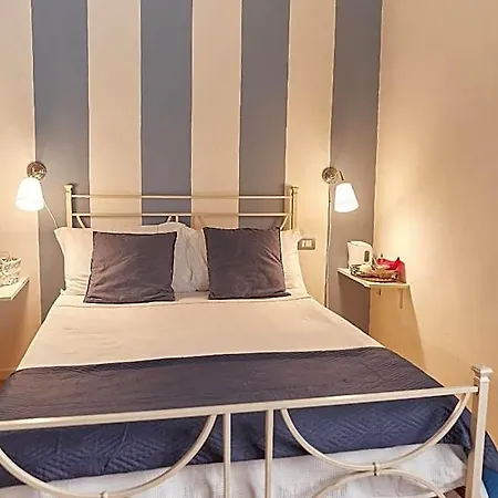 디 피아자 델 두오모 B&B 4*