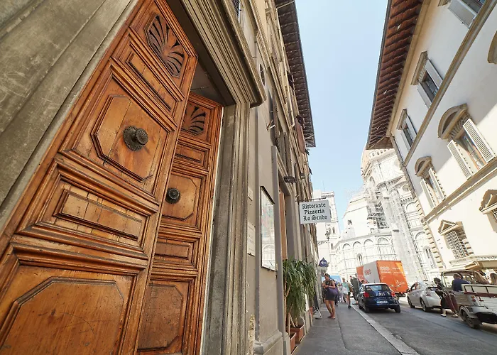 Bed & Breakfast Di Piazza Del Duomo 3*