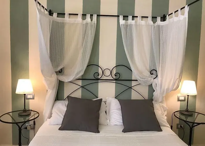 Bed & Breakfast Di Piazza Del Duomo Florens