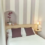 Di Piazza Del Duomo Nocleg ze śniadaniem 4*