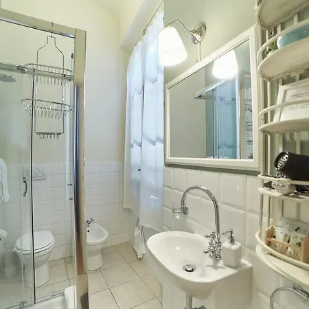 فندق مبيت وإفطار Di Piazza Del Duomo 4*