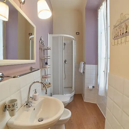 Bed & Breakfast Di Piazza Del Duomo 2*